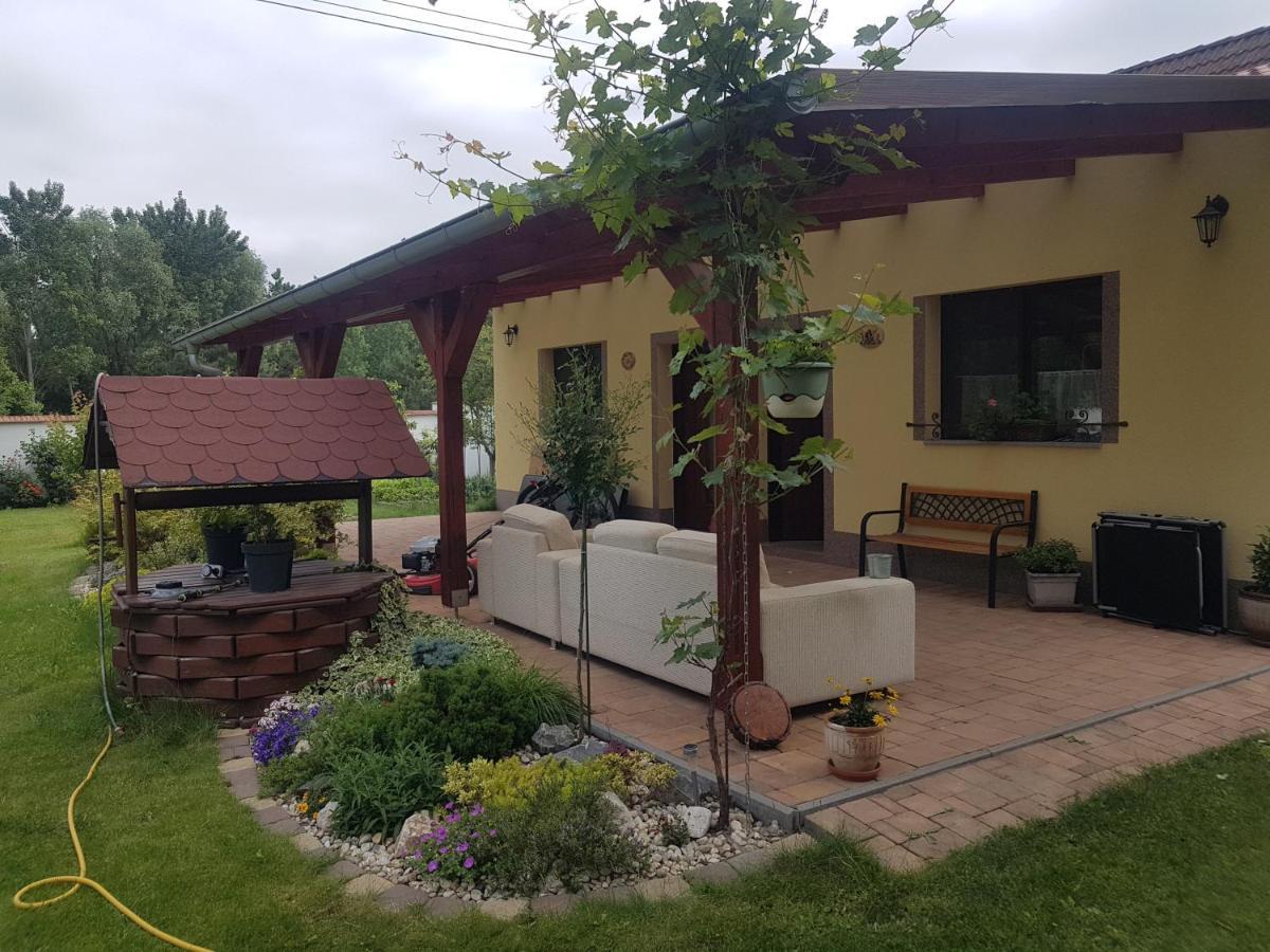 Ubytovani U Spacku Palava Novosedly  Ngoại thất bức ảnh